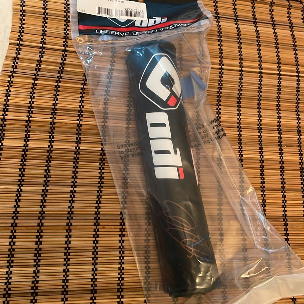 Odi Crossbar Pad
